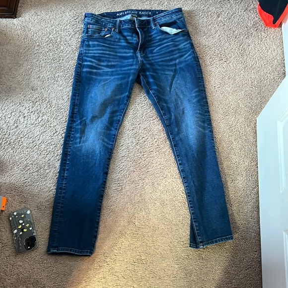 American eagle Dark Wash Jeans - Picture 1 of 6